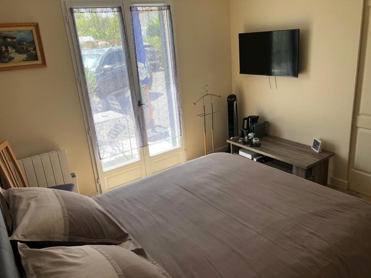 La Pepiniere Bed & Breakfast Saint-Sulpice-et-Cameyrac Luaran gambar